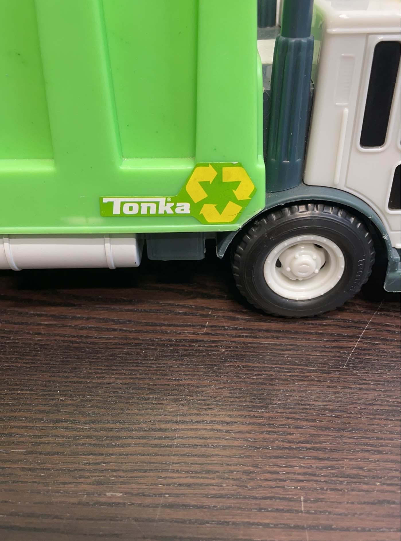 Tonka Rescue Force Recycling Truck