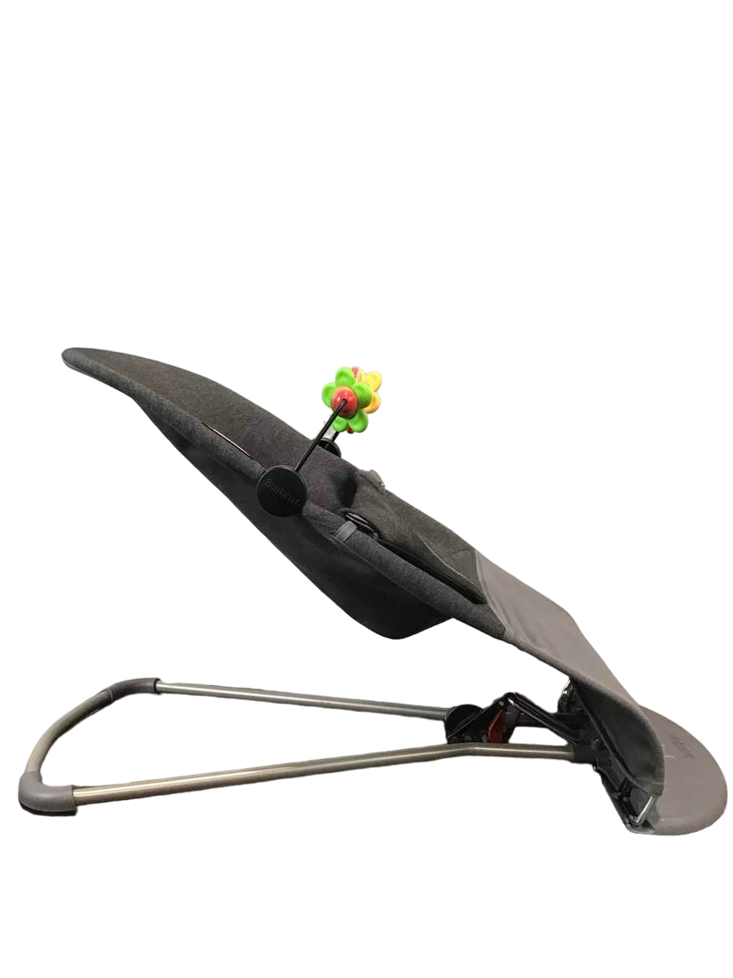  BabyBjorn Bouncer Bliss, Charcoal Gray 3D Jersey, Light Gray Frame, With Toy Bar