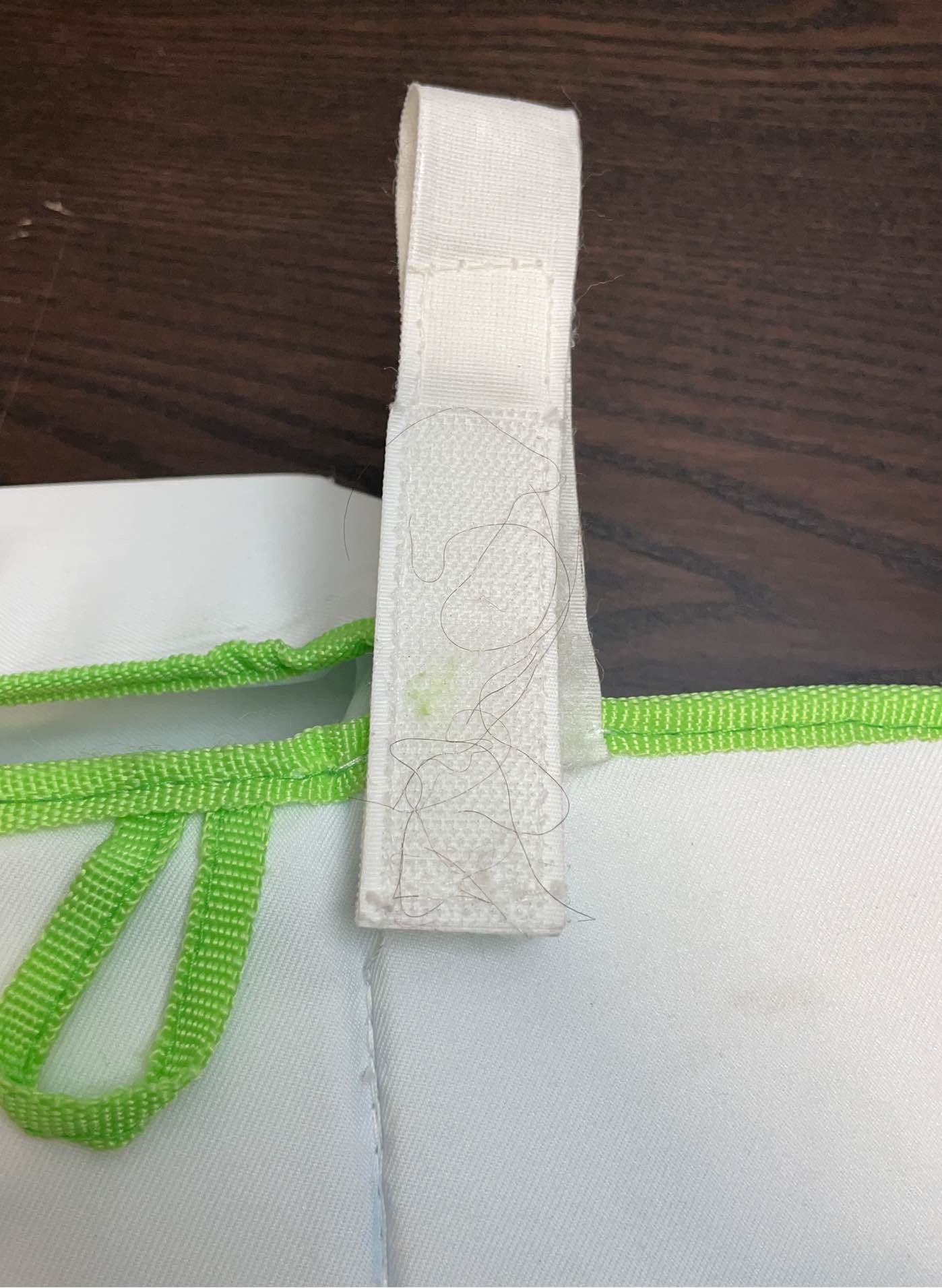  Munchkin Hanging Diaper Caddy, White And Green