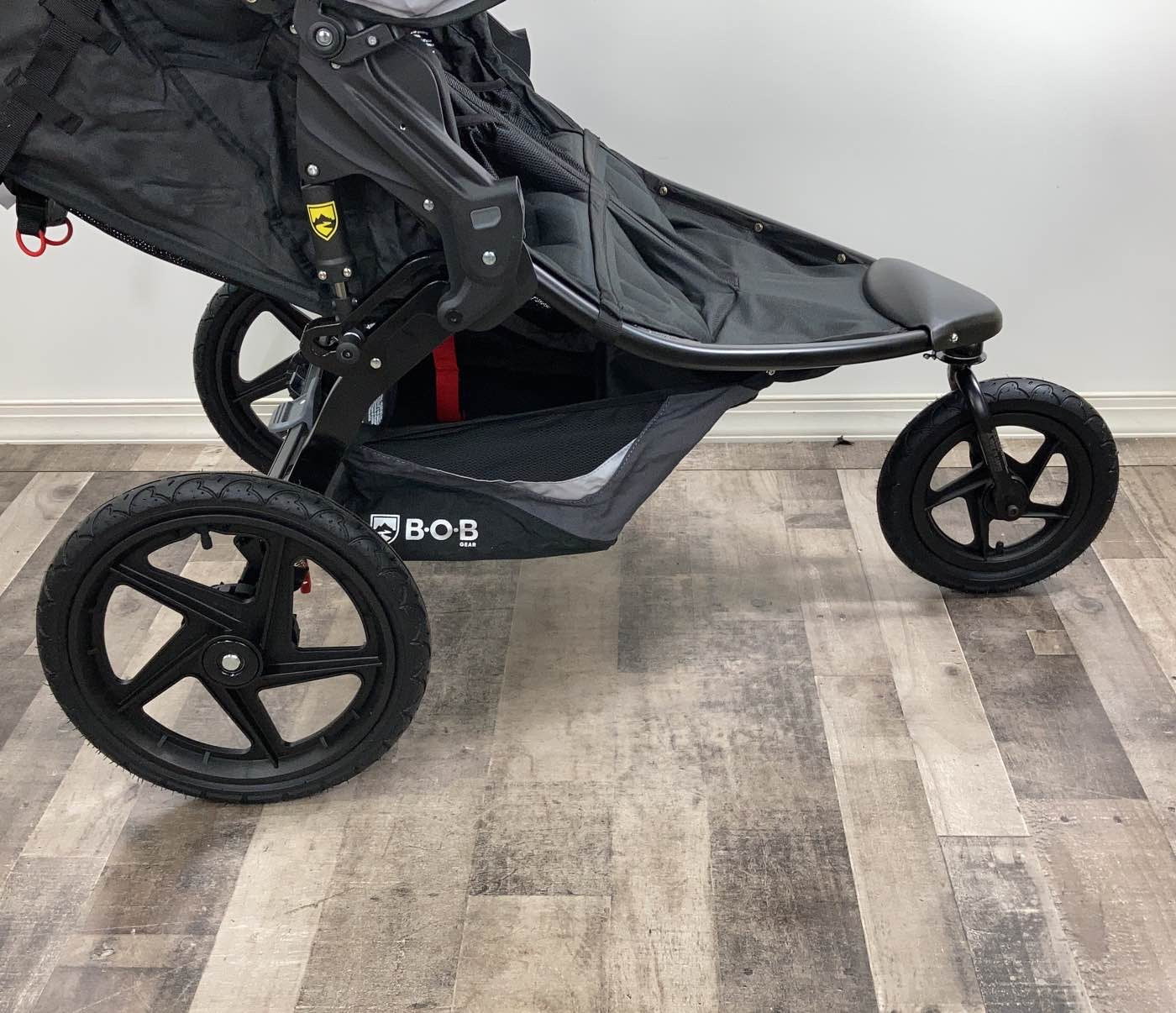  BOB Revolution Flex 3.0 Duallie Stroller, Graphite Black, 2021