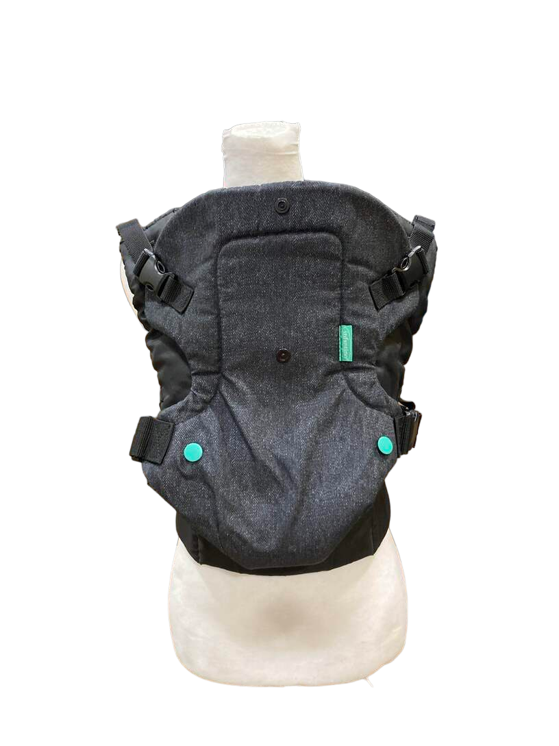  Infantino Flip 4-in-1 Convertible Carrier