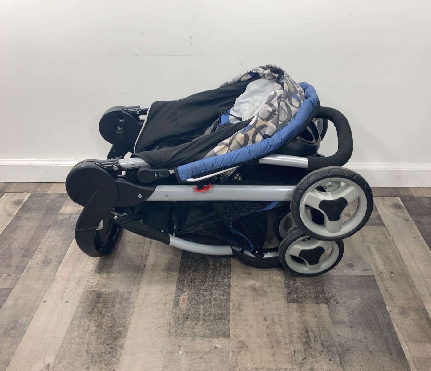 Graco FastAction Fold SE Stroller, 2013