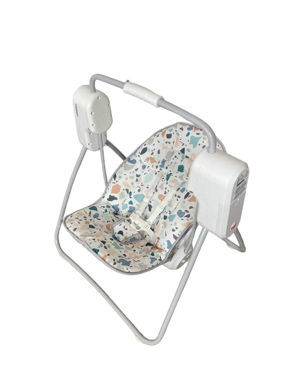  Fisher Price Small Spaces Swing