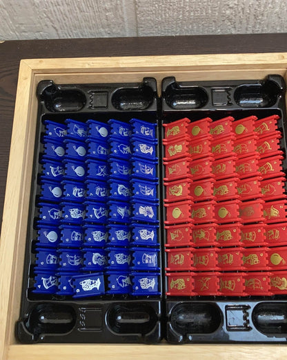  Milton Bradley Stratego