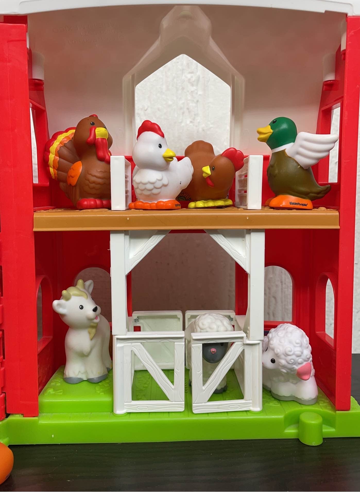  Fisher Price Little People Animal Friends Farm And Tractor