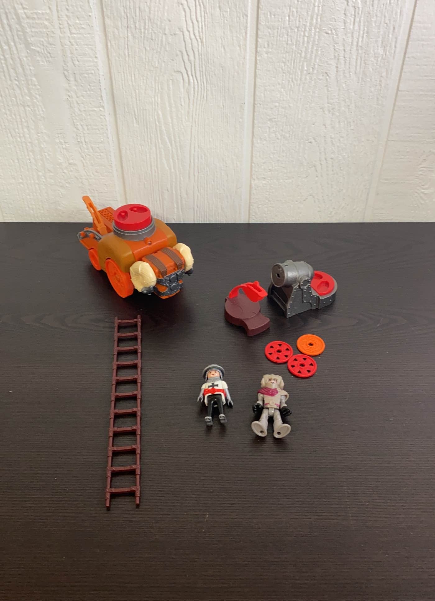  Fisher Price Imaginext Eagle Talon Castle & Battering Ram