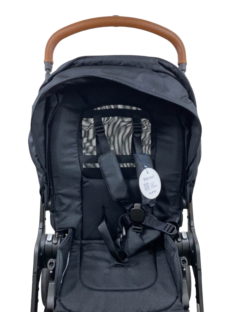  Nuna Triv Next + Pipa Urbn Travel System, Caviar, 2023