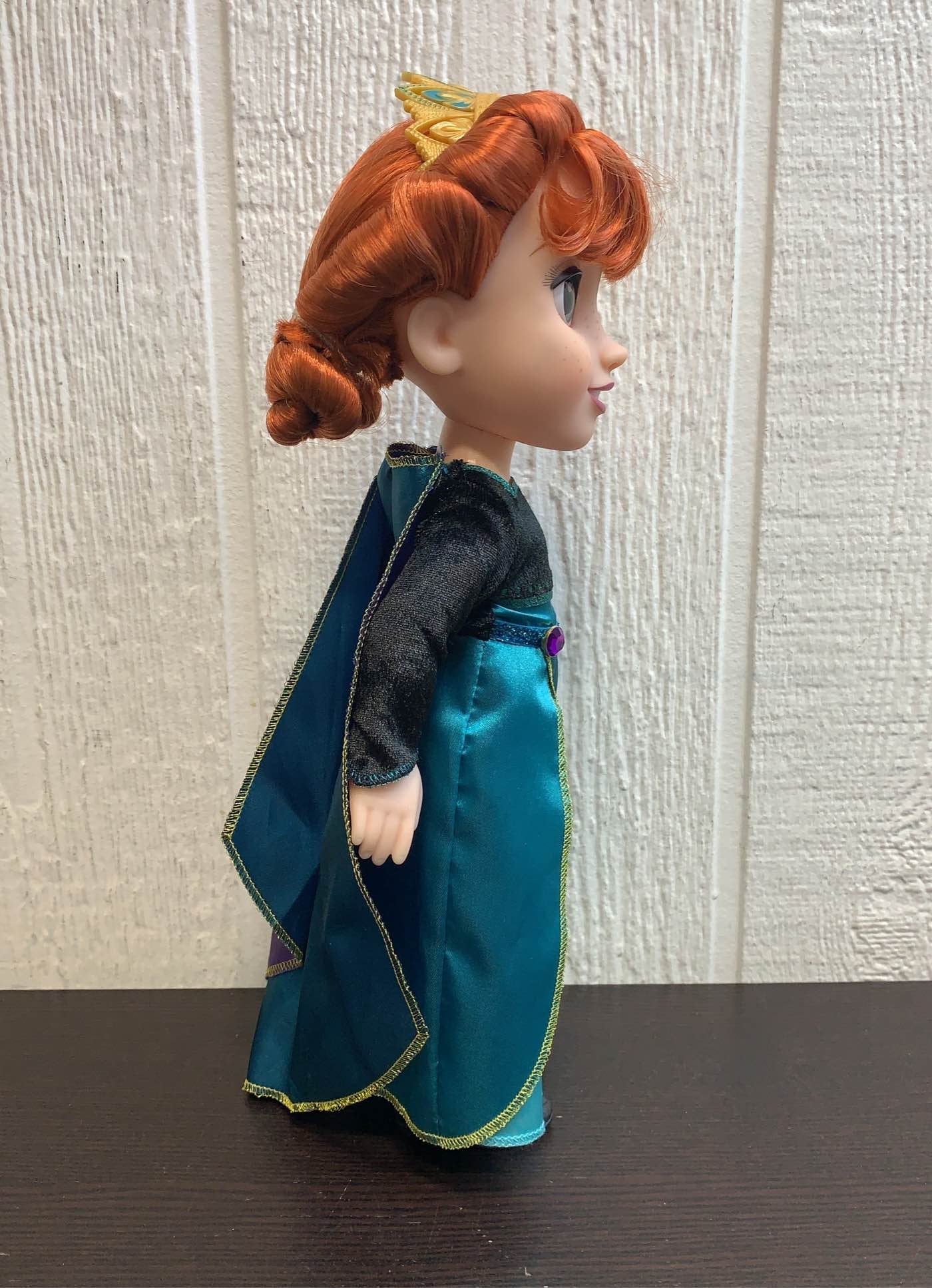  Disney Frozen Anna Doll, 14”