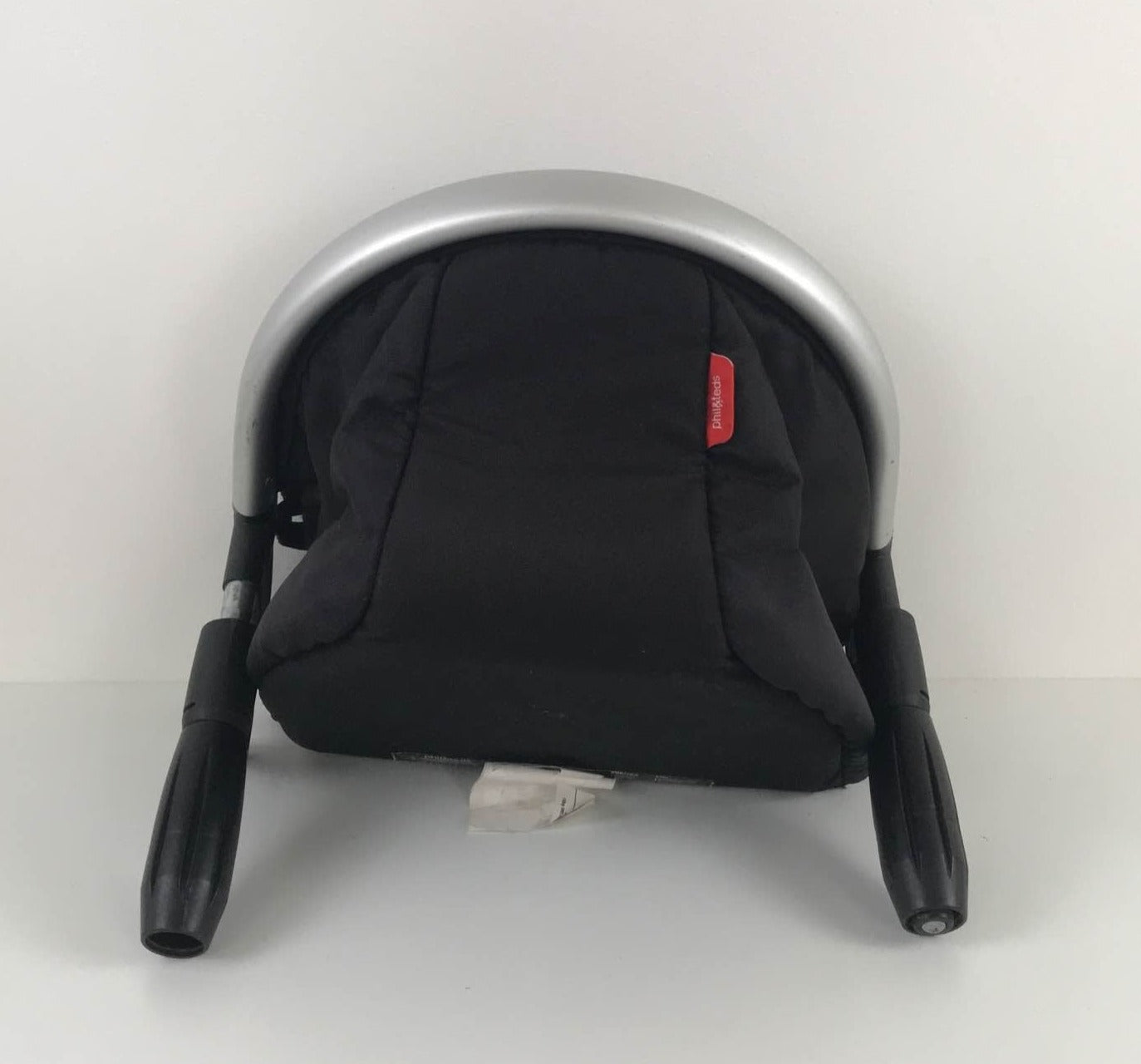  Phil & Teds Hook On High Chair