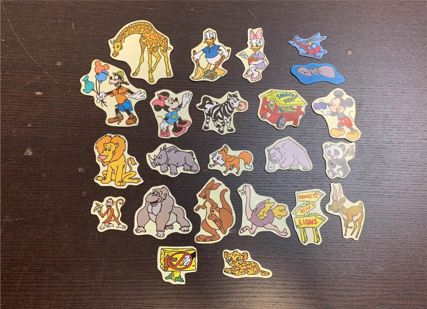  Disney Mickey Mouse Magnetic Zoo
