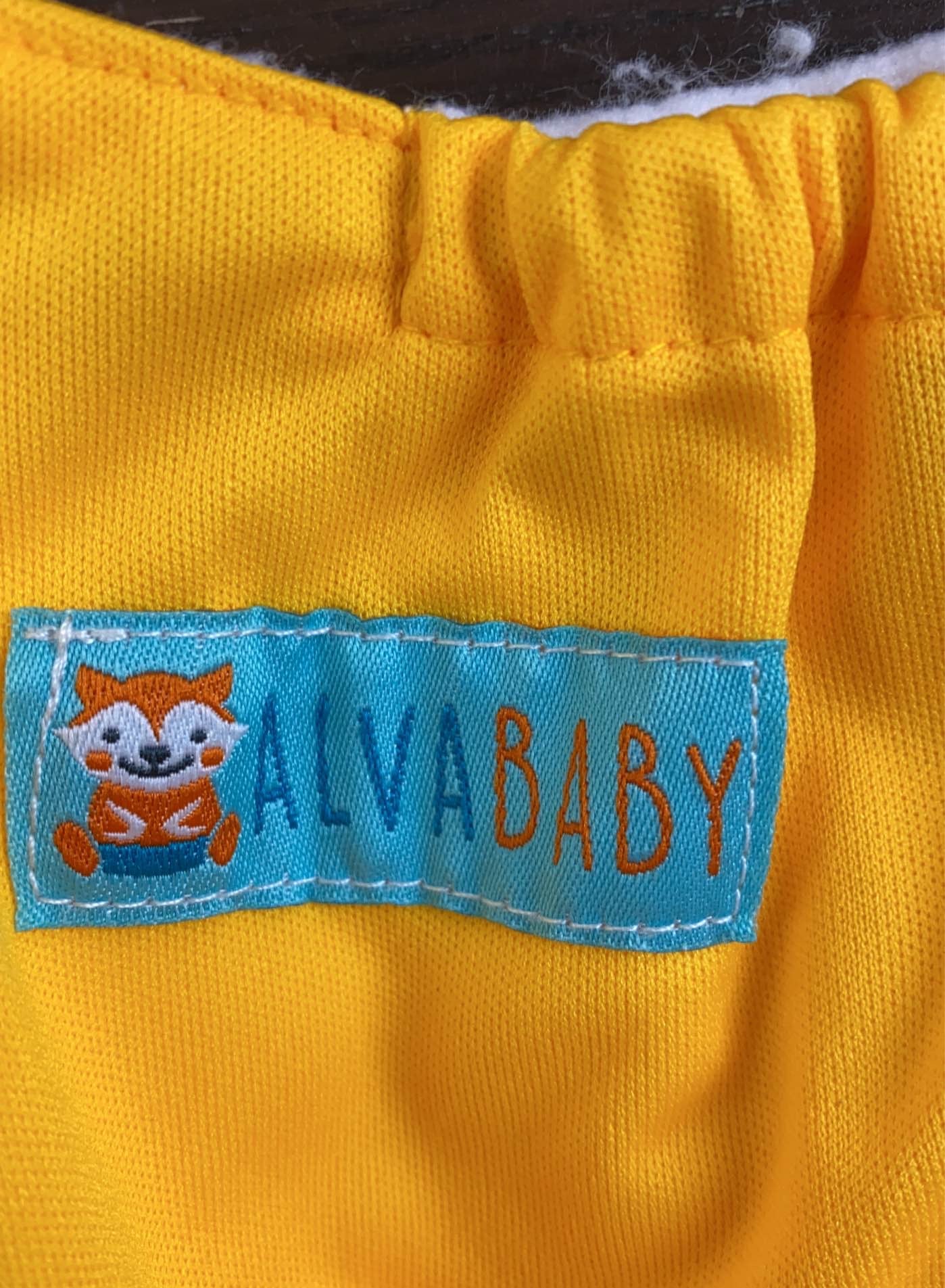  BUNDLE Alvababy Cloth Diapers With Inserts