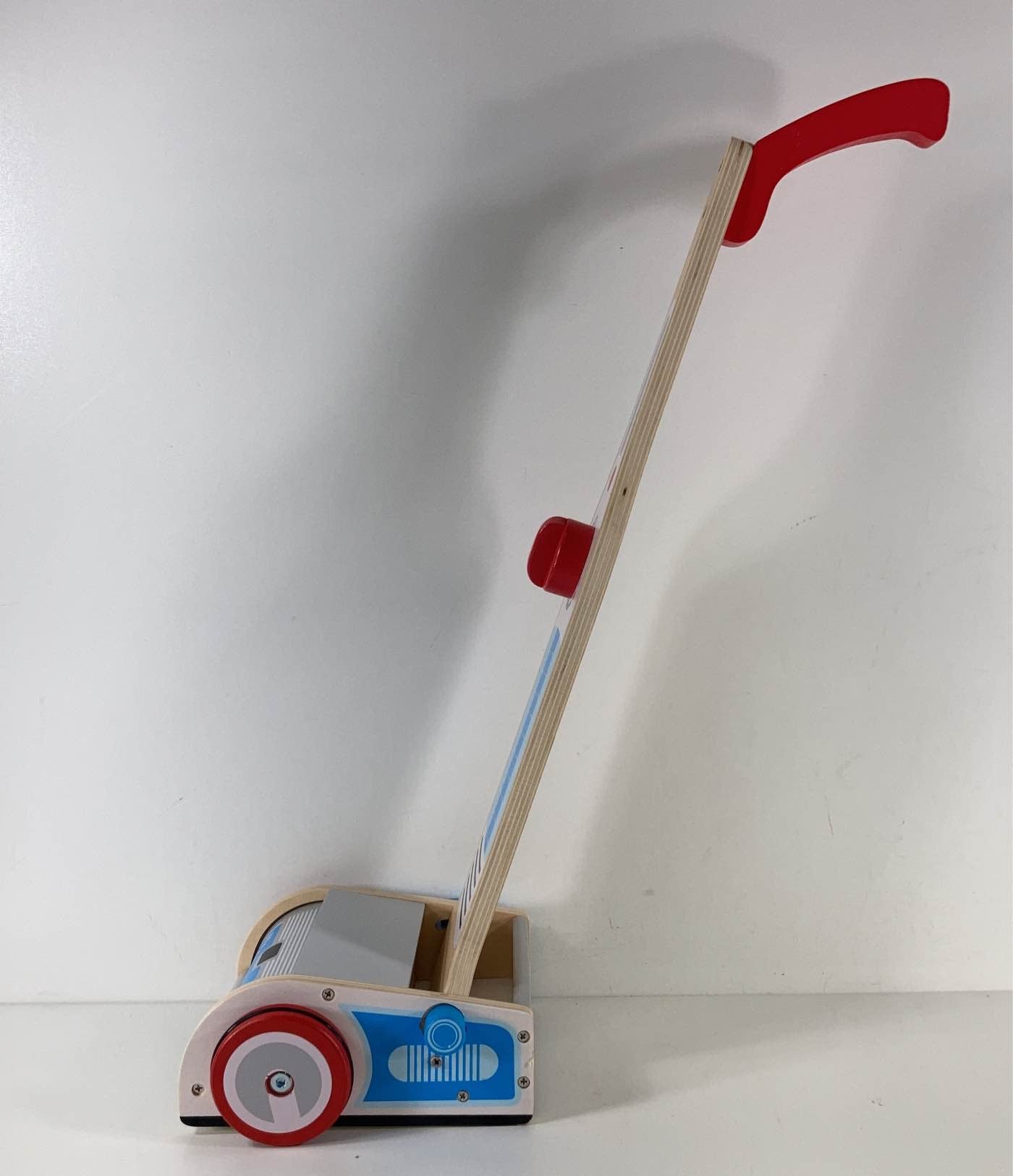  Fat Brain Toys Watch Me Clean! Magical Vacuum