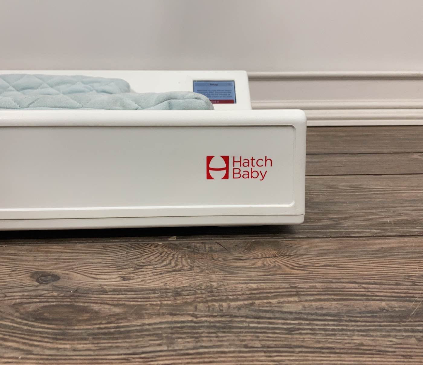  Hatch Smart Changing Pad And WiFi Scale