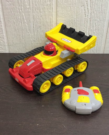 Little Tikes 2-in-1 RC Dozer Racer
