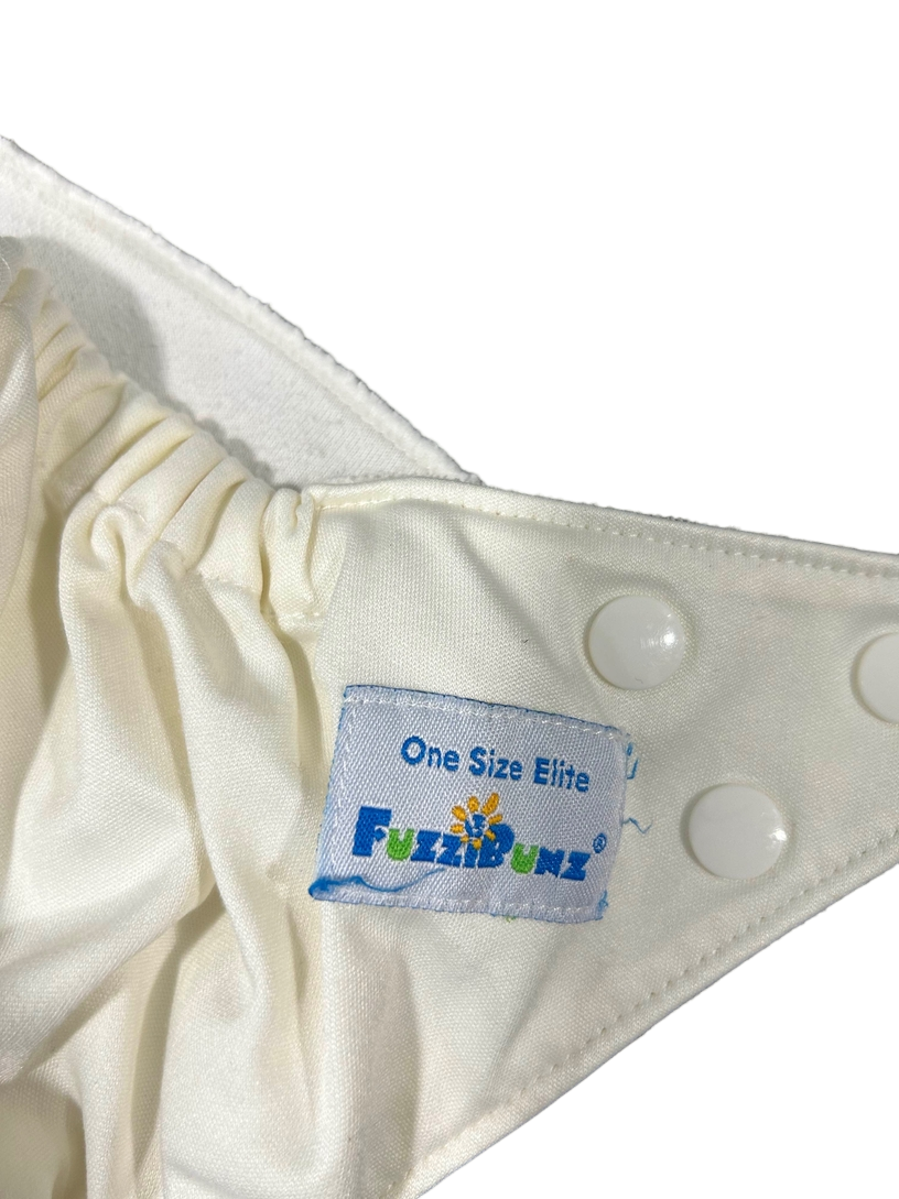  BUNDLE FuzziBunz Diapers