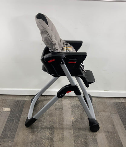  Graco DuoDiner DLX 6-in-1 High Chair, Nude/Black