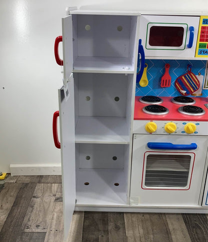  KidKraft Deluxe Let’s Cook Kitchen