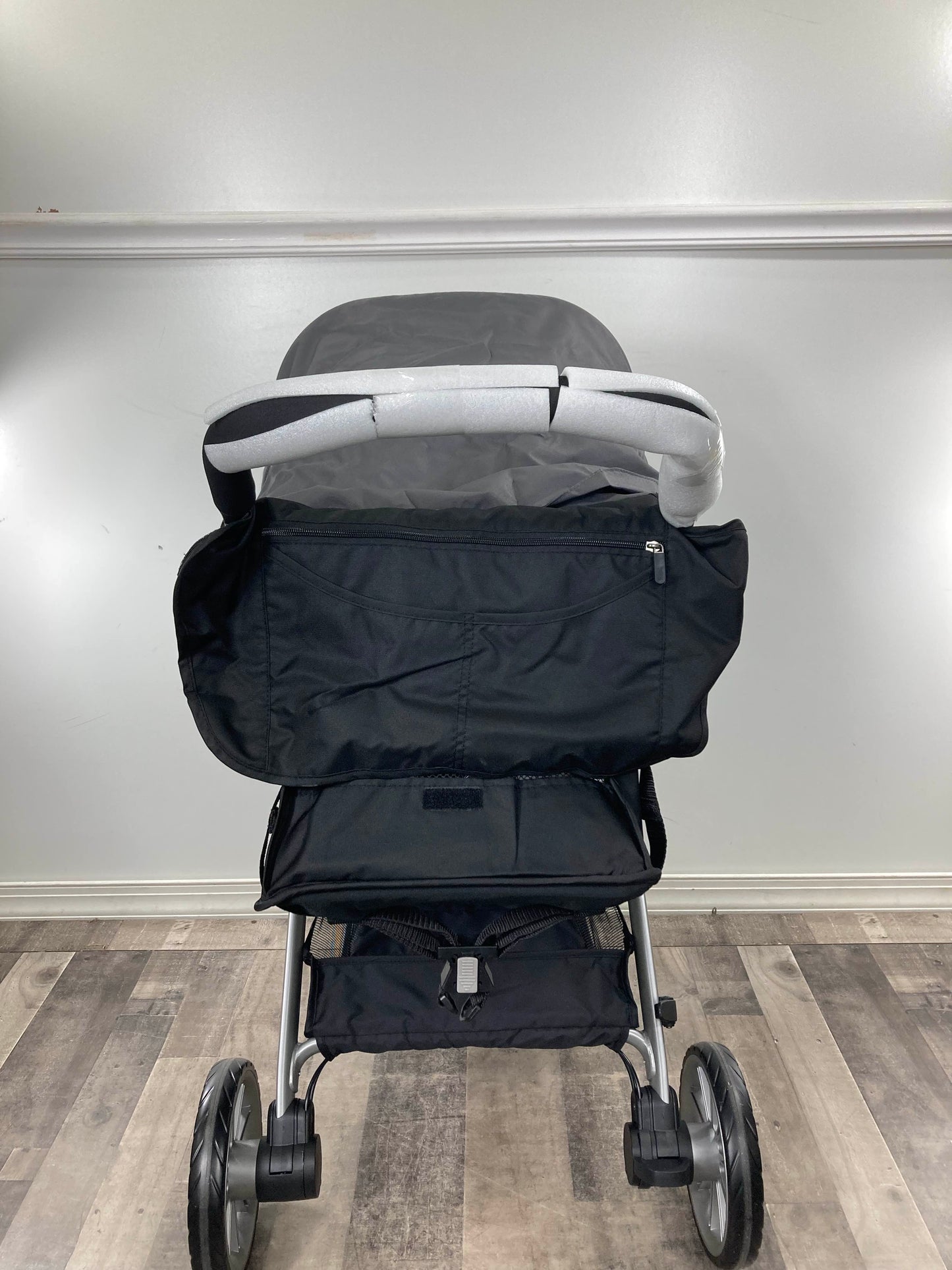  Britax B-Lively Stroller, Dove 2021