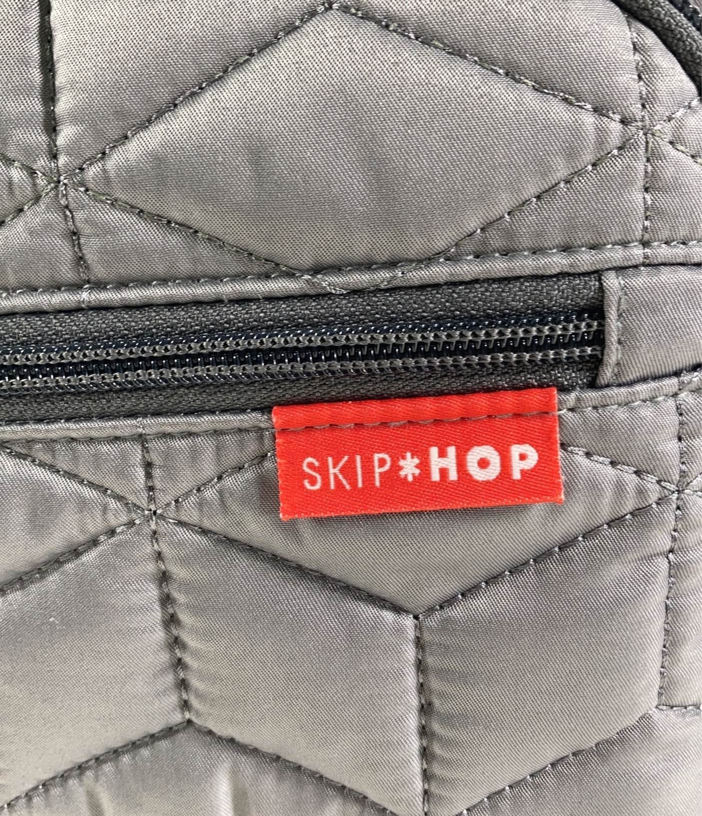  Skip Hop Forma Diaper Bag