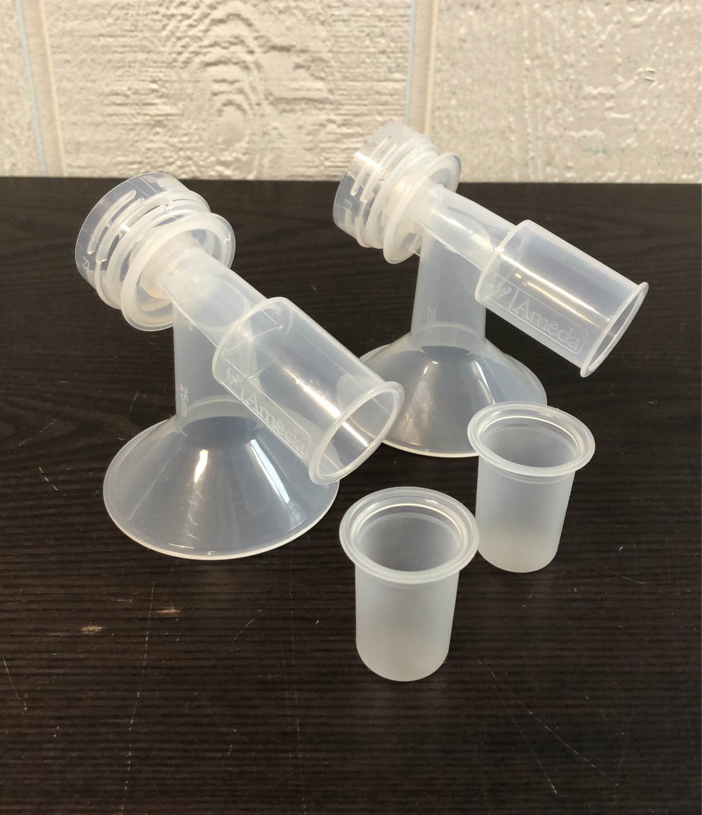  Ameda Purely Yours Breast Pump With Tote