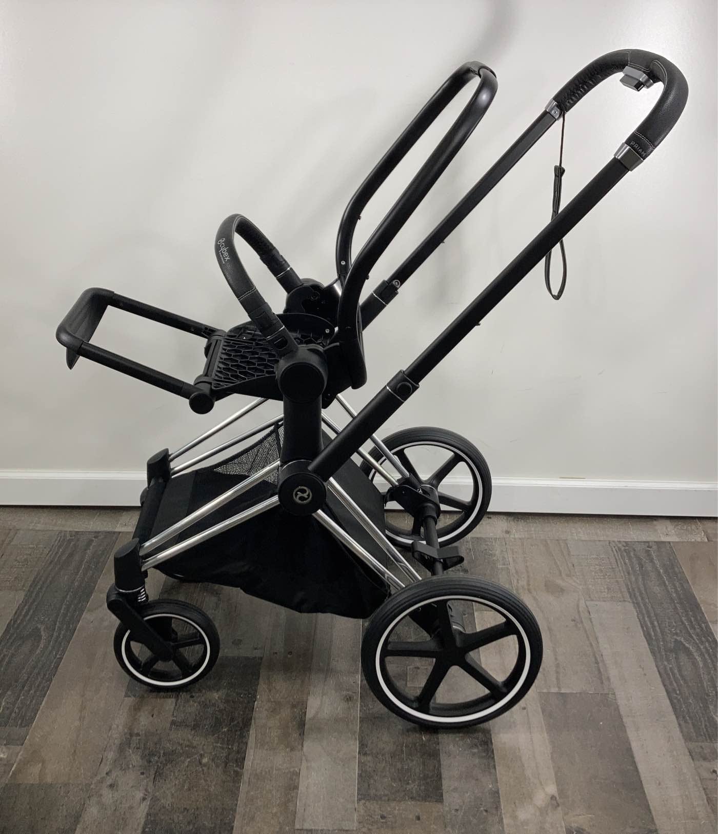  Cybex PRIAM Stroller Frame And Seat, 2019