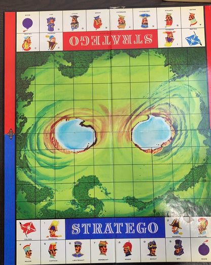  Milton Bradley Stratego