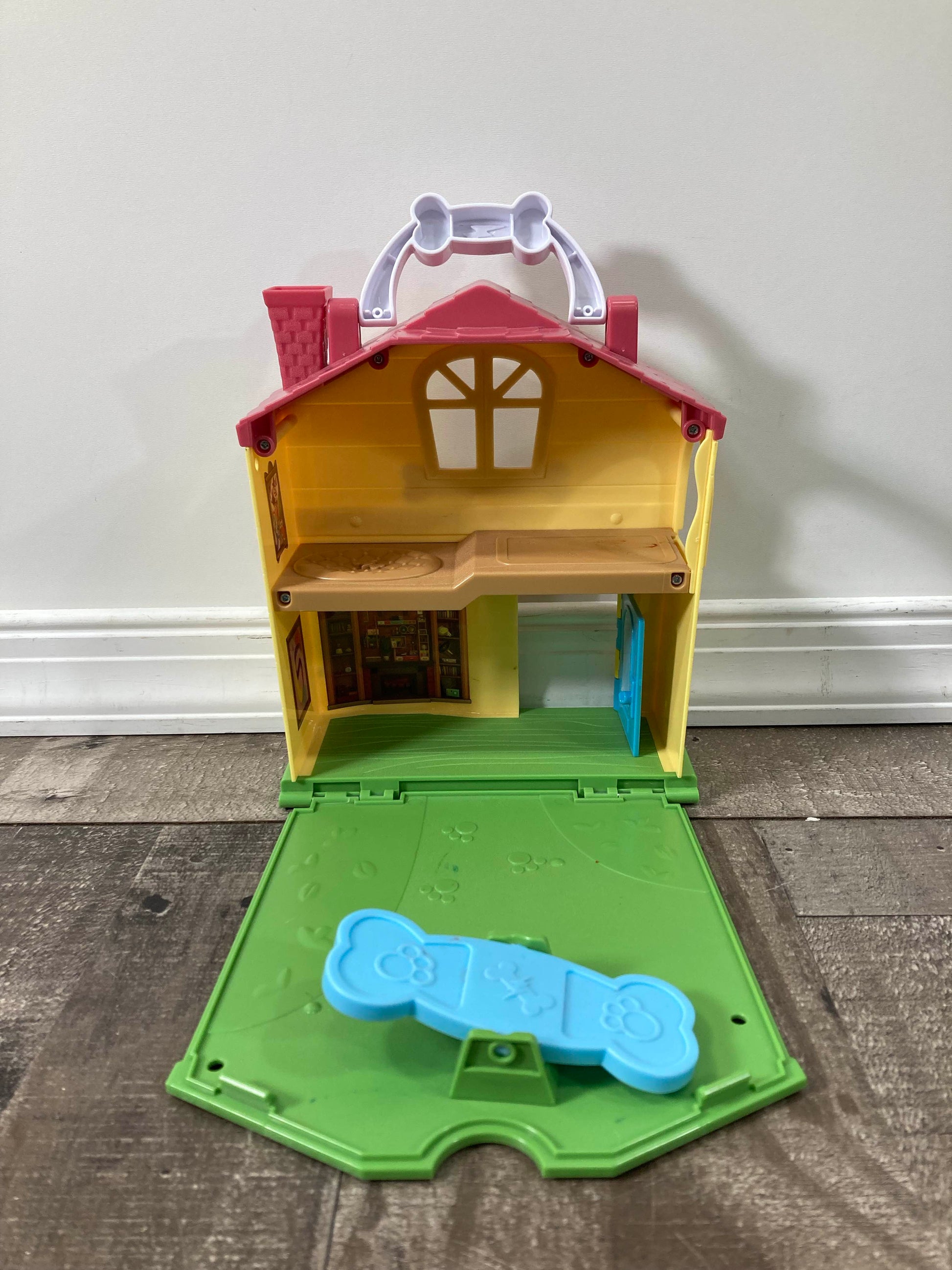  Disney Puppy Dog Pals Doghouse Playset