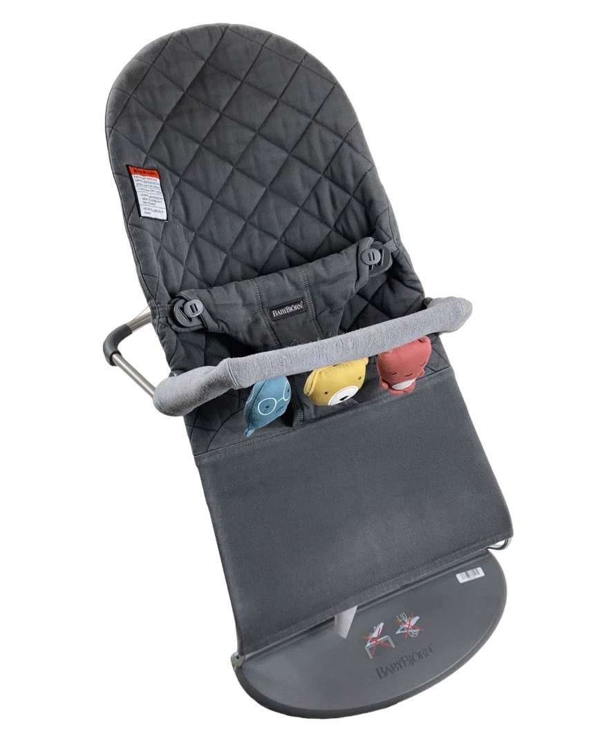  BabyBjorn Bouncer Bliss With Soft Toy Bar, Dark Gray Frame, Anthracite Cotton Classic Quilt