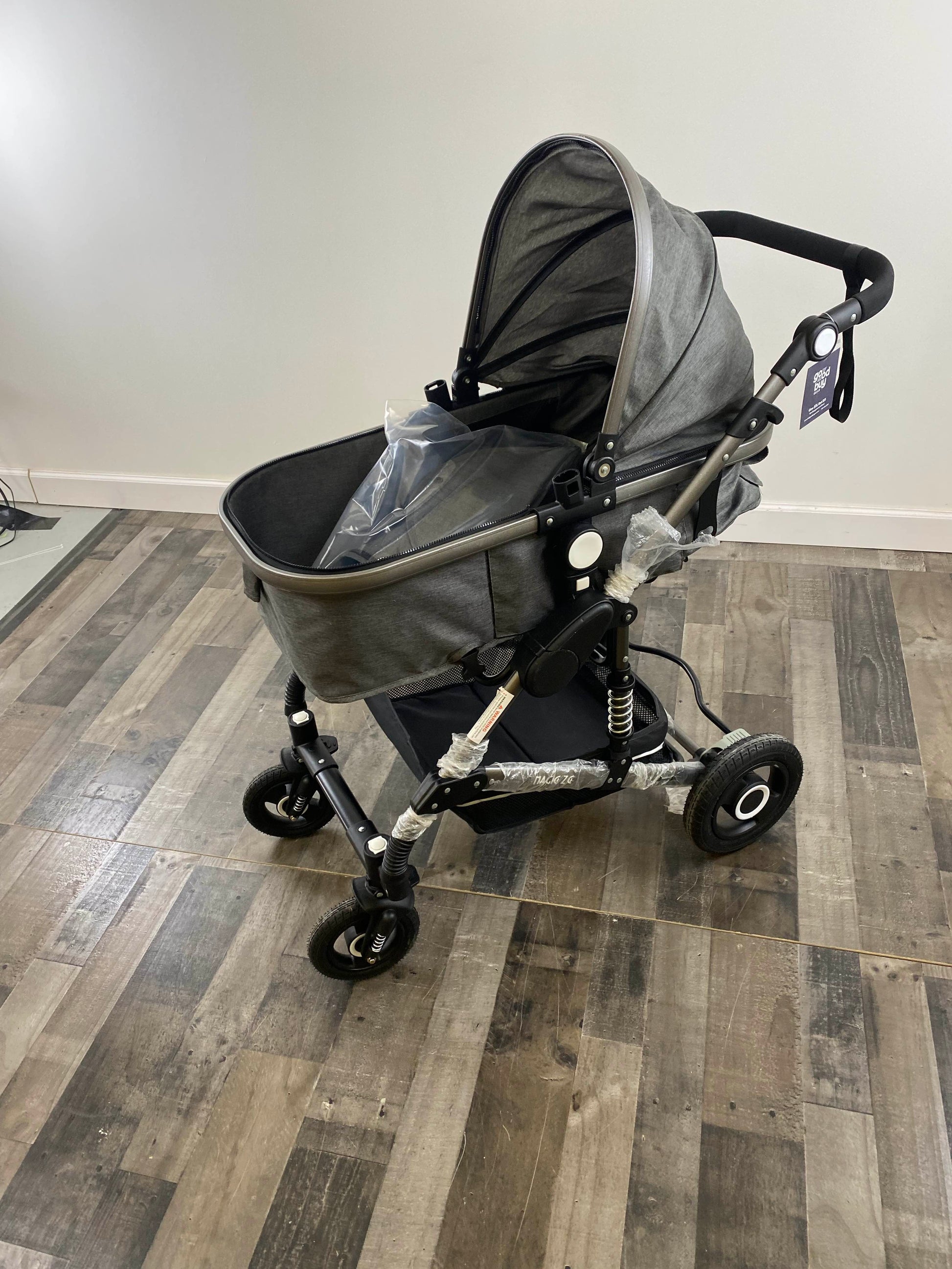  Magic ZC Baby Stroller With Bassinet