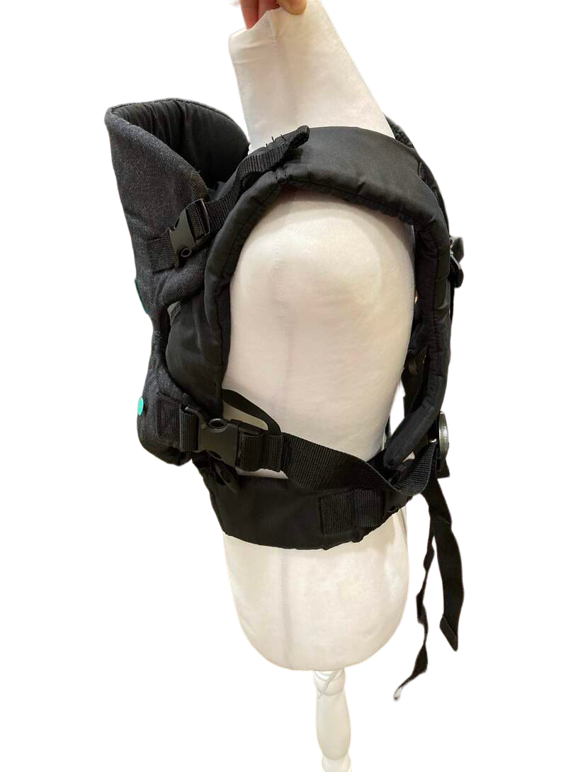  Infantino Flip 4-in-1 Convertible Carrier