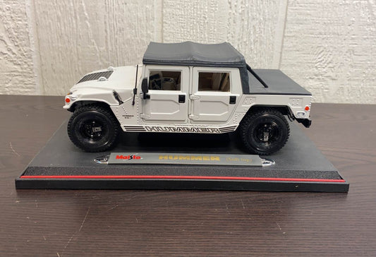  Maisto 1:18 Hummer Soft Top