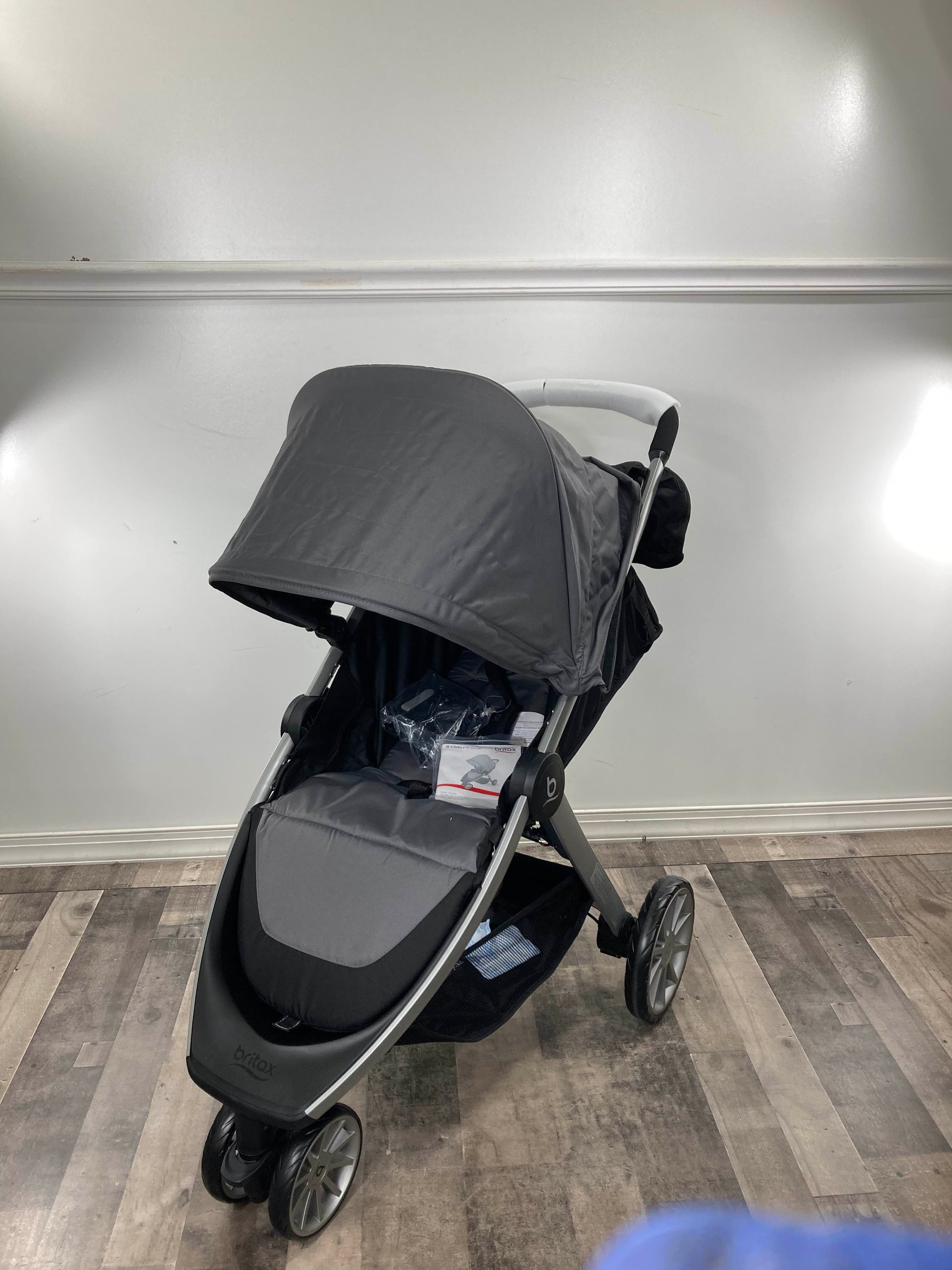  Britax B-Lively Stroller, Dove 2021