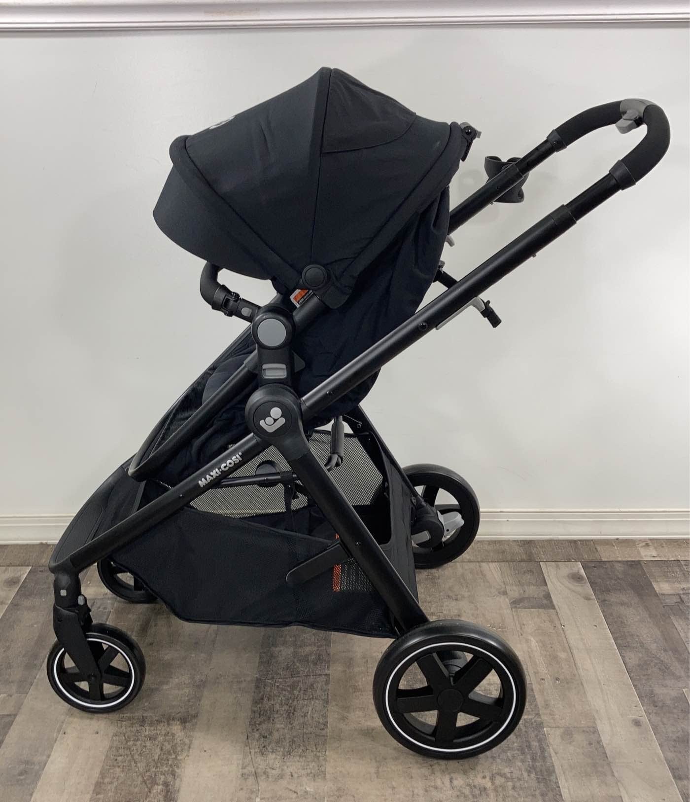  Maxi-Cosi Zelia 5-in-1 Modular Travel System, Night Black, 2020