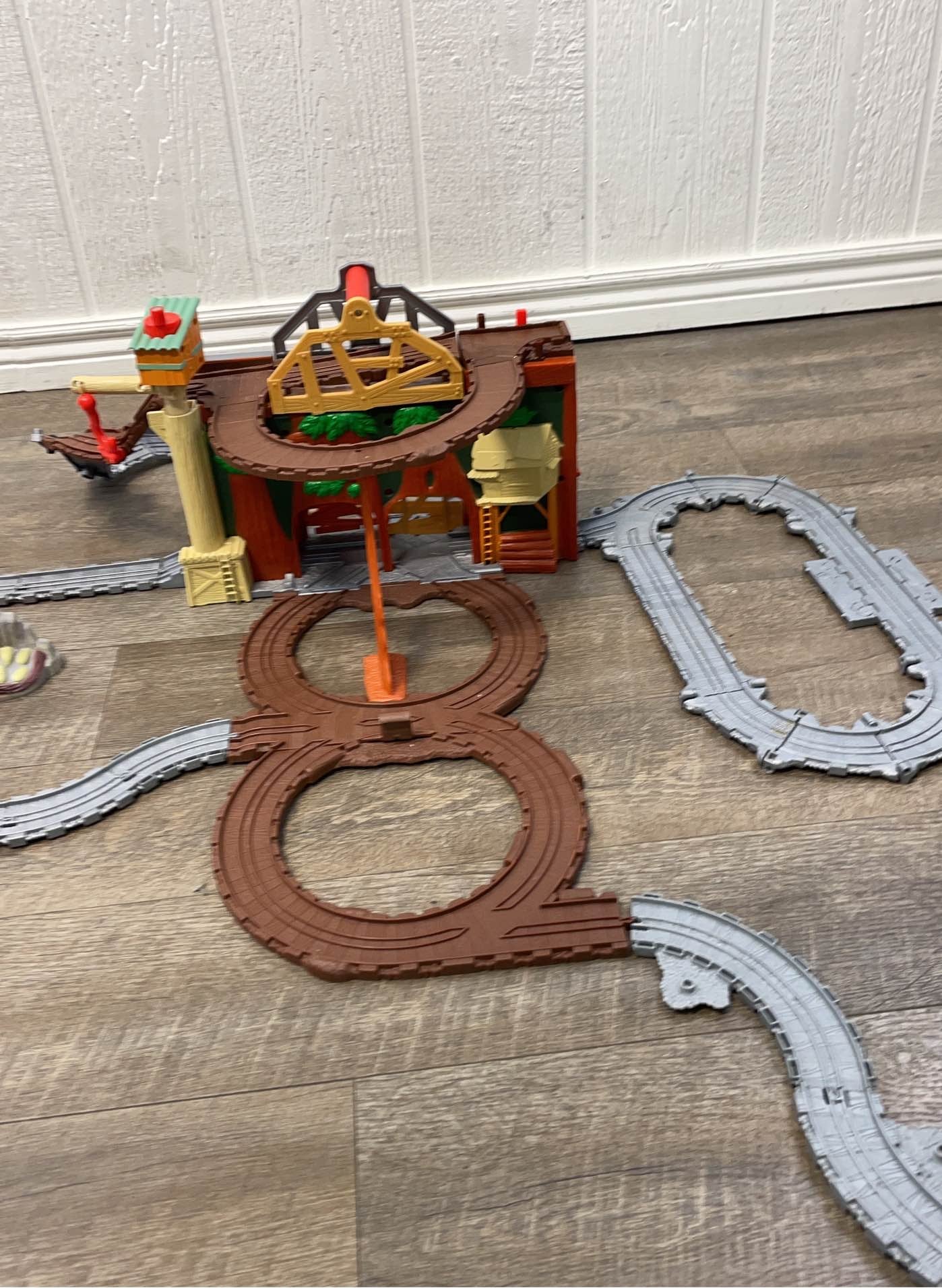  BUNDLE Thomas And Friends Trains, Sodor Steamworks And Misty Island