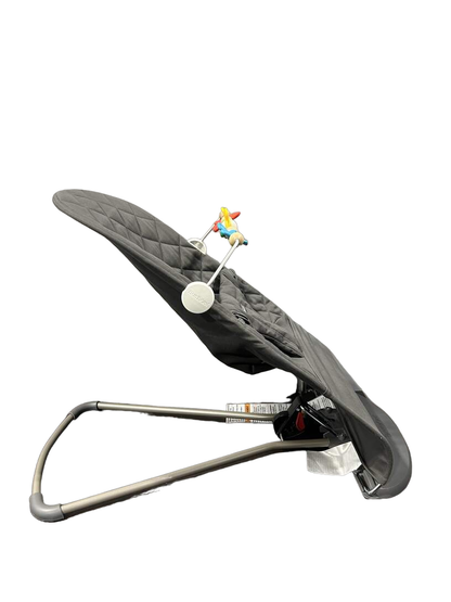  BabyBjorn Bouncer Bliss With Toy Bar, Light Gray Frame, Anthracite Cotton Classic Quilt