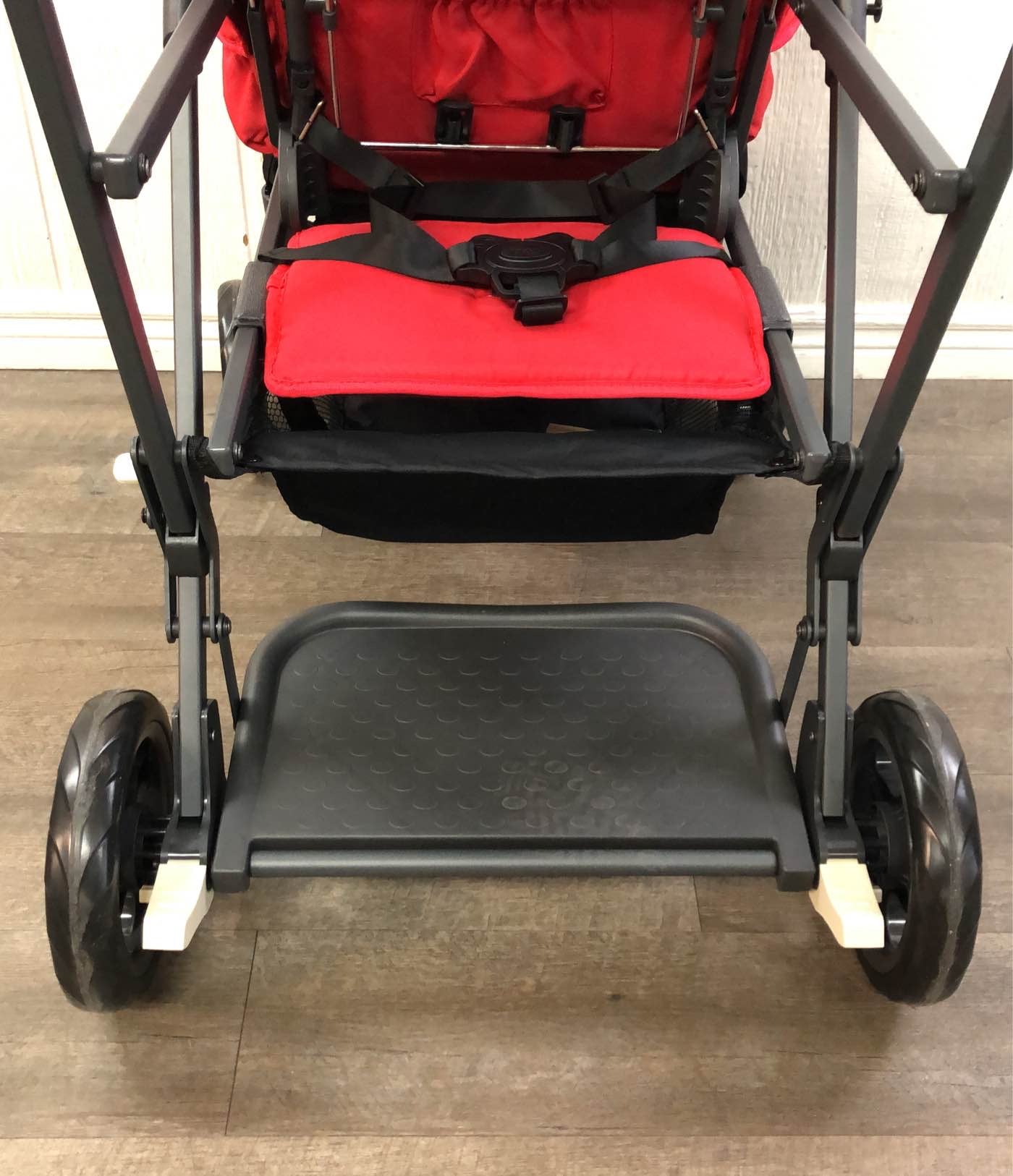  Joovy Caboose Graphite Stand-On Tandem Stroller, Red 2021