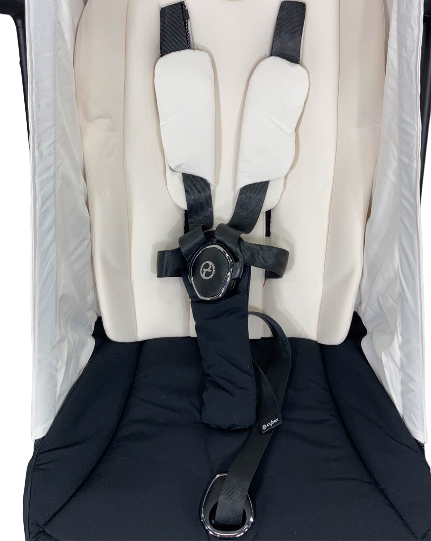  Cybex Coya, 2023, Chrome, Off White