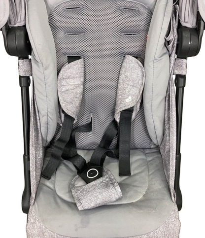  Maxi-Cosi Lara Ultra Compact Stroller, 2018, Nomad Grey