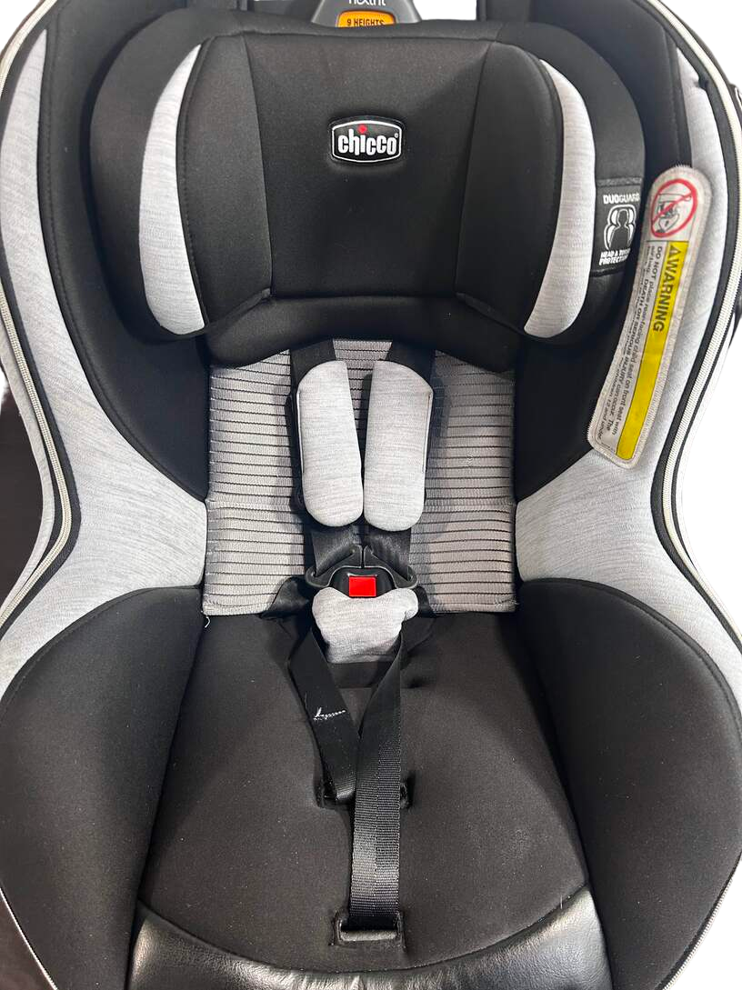  Chicco NextFit Zip Max Car Seat, 2021, Vero