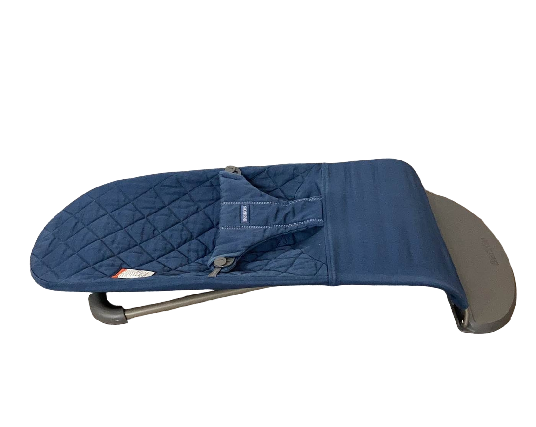  BabyBjorn Bouncer Bliss, Midnight Blue, Black Frame, Cotton Classic Quilt