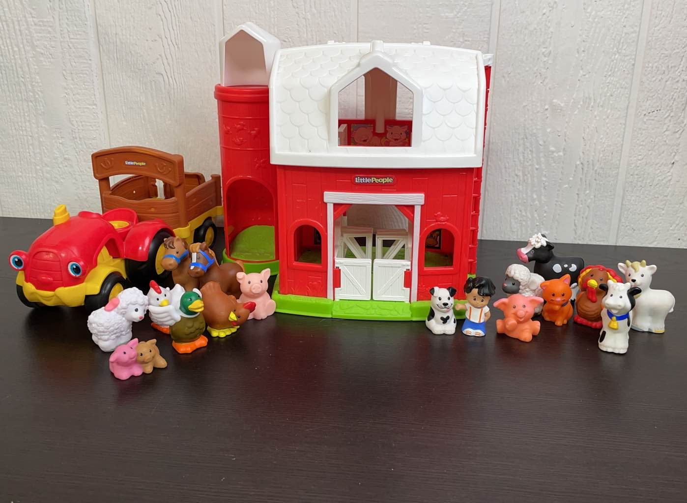  Fisher Price Little People Animal Friends Farm And Tractor
