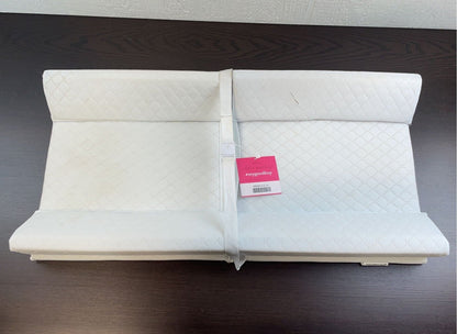  Contoured Foldable Changing Pad