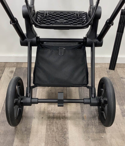  Cybex PRIAM Stroller Frame And Seat, 2018