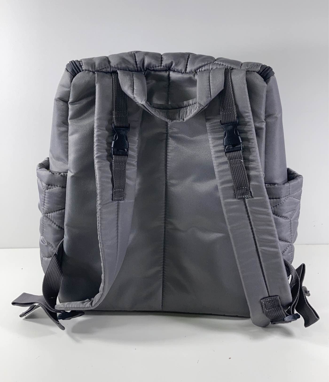  Skip Hop Forma Diaper Bag