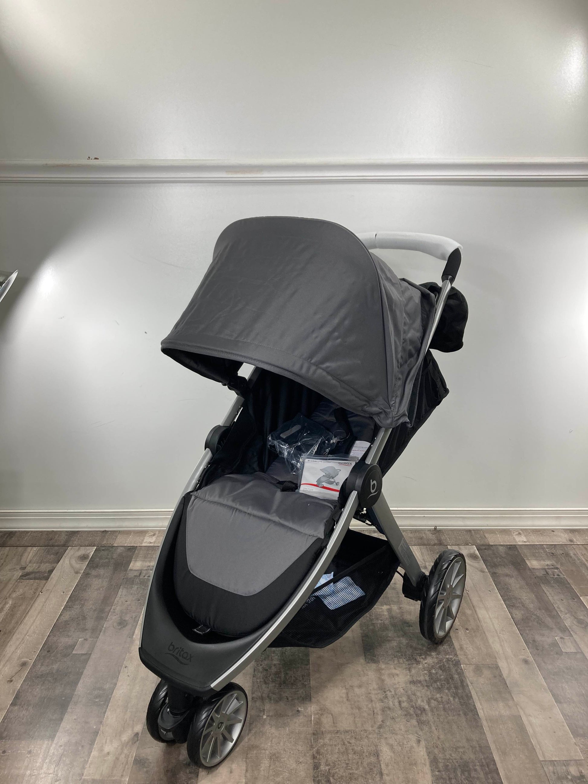  Britax B-Lively Stroller, Dove 2021
