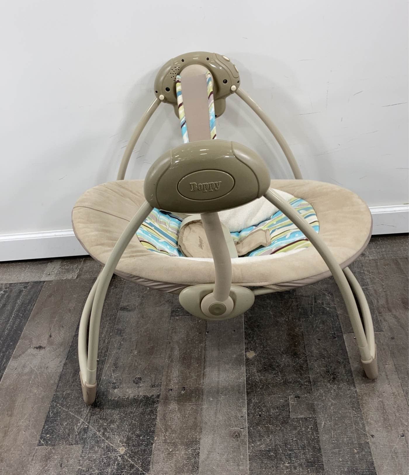  Boppy Rock In Comfort Swing