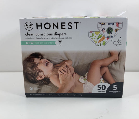  Honest Company Diapers, Size 5, So Delish/All The Letters