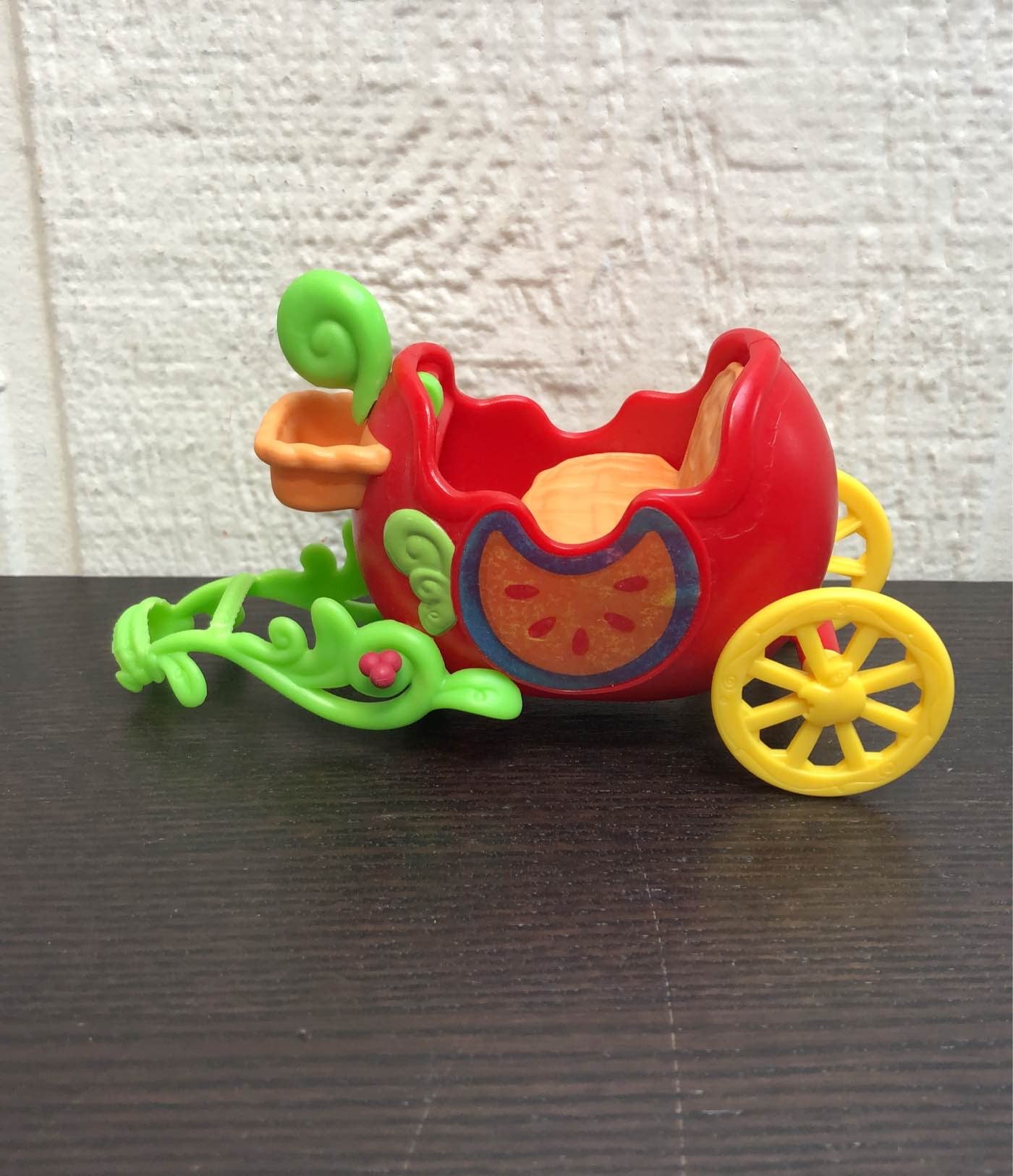  BUNDLE Disney Princess Toys, Little Kingdom Accessories